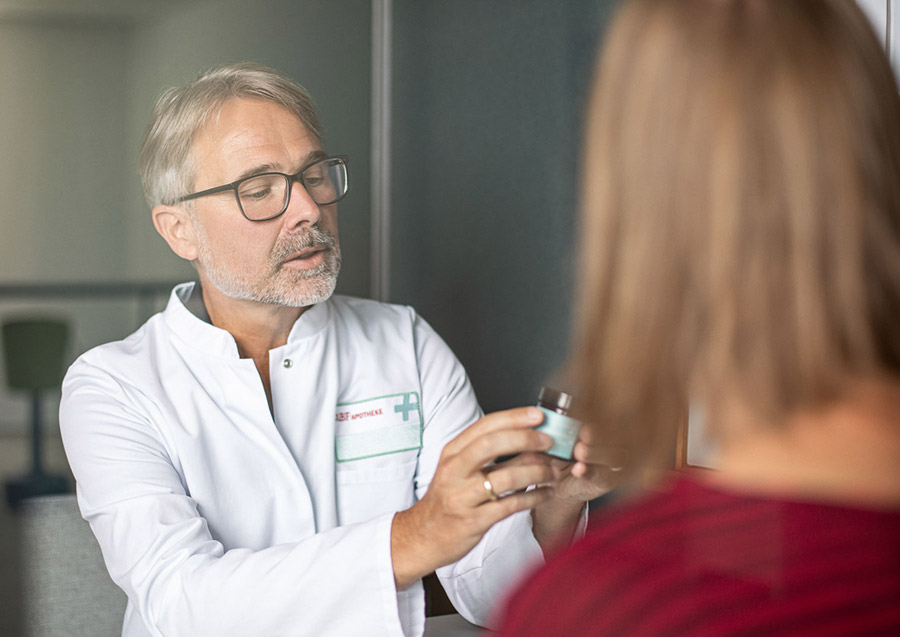 KREBS & ICH - Ihr Ratgeber zur Krebstherapie von der ABF Apotheke