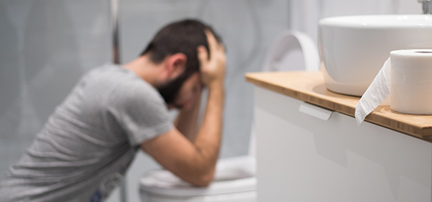 Übelkeit und Erbrechen – Behandlung und Tipps Übelkeit und Erbrechen – Behandlung und Tipps